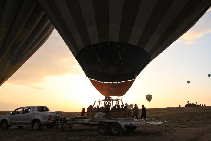 Život nad oblakmi: let balónom ako skvelý zážitkový darček
